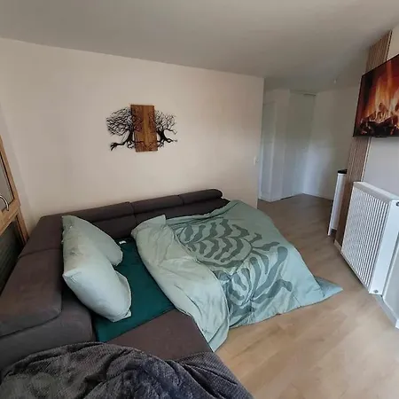 Happy Guest, 14 Min Disneyland Paris Apartment *